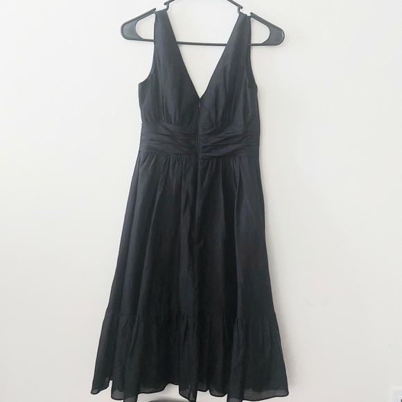 NWT White House Black Market Sleeveless Black Dress - Picture 4 of 6